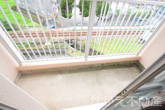 【バルコニー】 | 落ち着いた時間を過ごせるバルコニーです