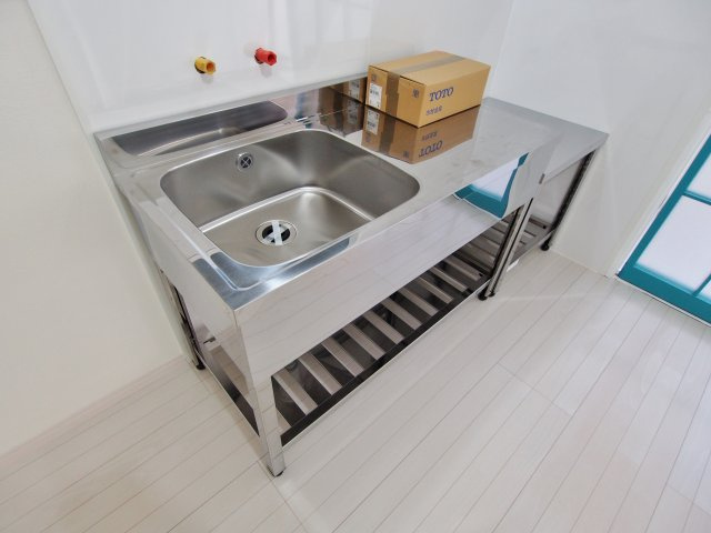 岡本貸家(船越南)のキッチン