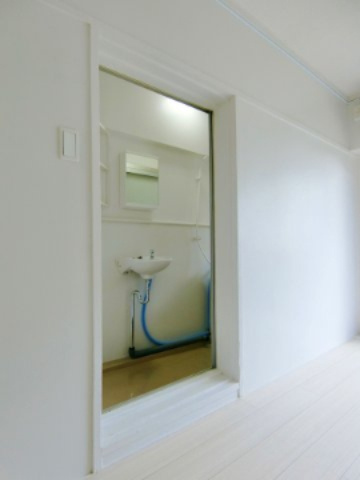 ビレッジハウス安倍2号棟の洗面所|（イメージ208号室の写真