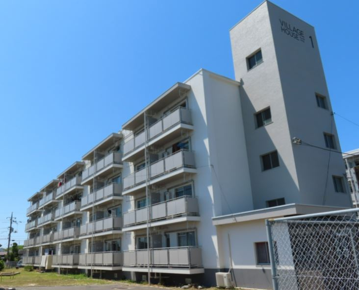 ビレッジハウス安倍2号棟の外観