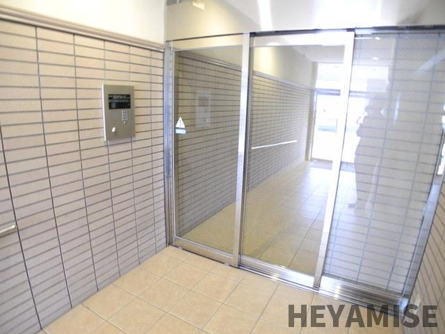 スカイヒルズ水辺の森のエントランス