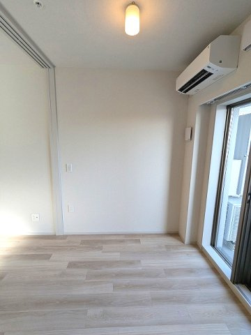 ニド元浅草の設備|形の良い洋室です