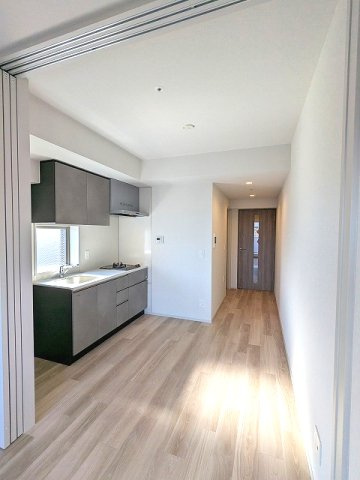 ニド元浅草のバルコニー|インターネット無料