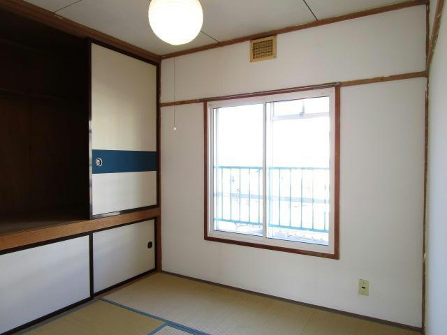 若草401マンションの居間・リビング