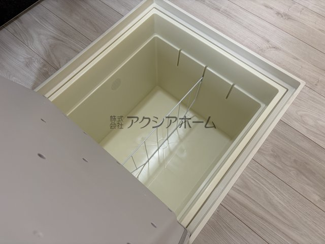 入間市大字下藤沢・全2棟　新築一戸建　1号棟　の収納|キッチン床下収納