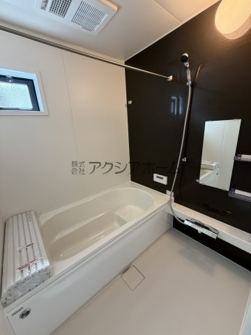 入間市大字下藤沢・全2棟　新築一戸建　1号棟　の浴室|1坪サイズ・浴室乾燥機付ユニットバス