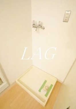 【設備】 | ロゼ下目黒 | 室内洗濯機置き場です。