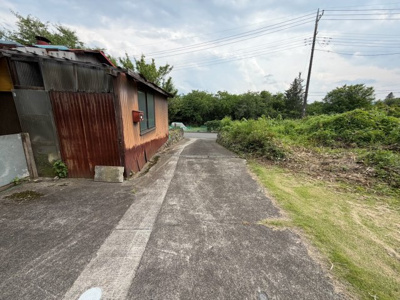 【前面道路含む現地写真】 | 安中市簗瀬　畑付き戸建