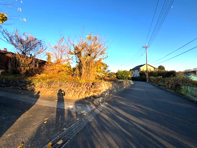 【前面道路含む現地写真】 | 安中市簗瀬　畑付き戸建