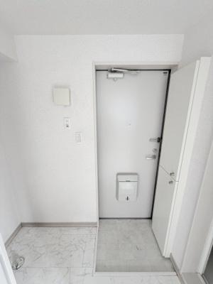 【玄関】 | ジェンマーノ生麦