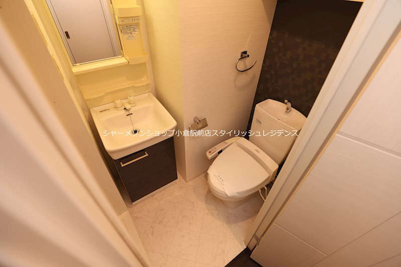 NO.71オリエントトラストタワーの洗面所