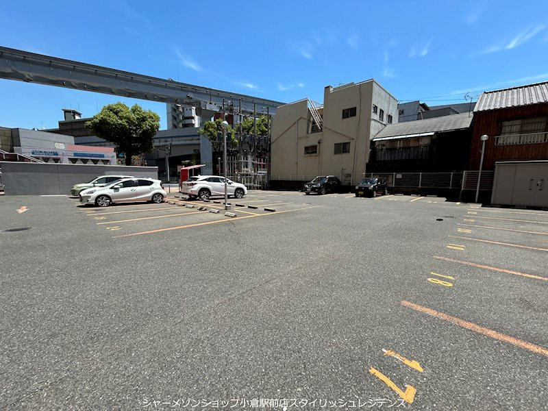 No.65 クロッシングタワーORIENT BLD.の駐車場