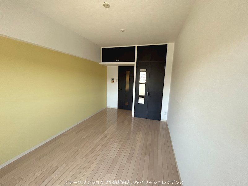 No.65 クロッシングタワーORIENT BLD.の居間・リビング
