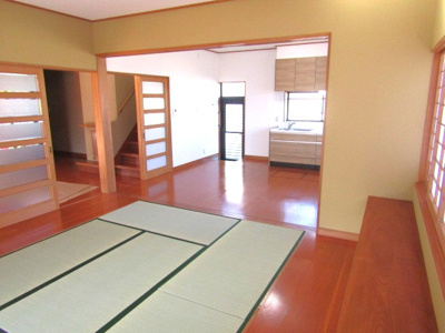 【庭】 | 【再生住宅】甲斐市竜王 | お庭も活用できます