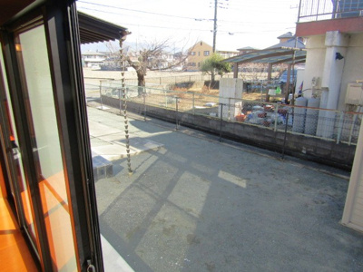 【庭】 | 【再生住宅】甲斐市竜王 | お庭の付いた物件です