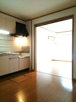 【居間・リビング】 | メゾンパラディ | ゆったり過ごせるリビングです