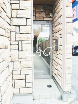 【エントランス】 | 八景舎高円寺南Ａ | エントランスです。