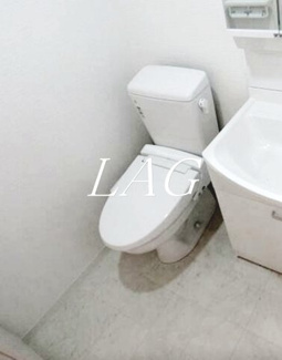 【トイレ】 | ハウスポート信濃町 | トイレです。