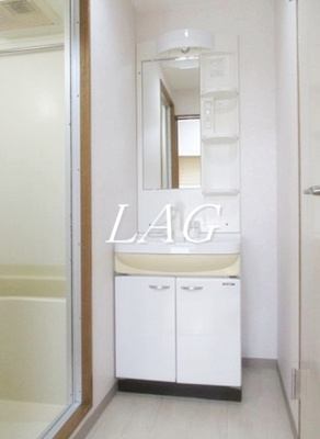 【洗面所】 | コーポ野口 | 洗面台です。