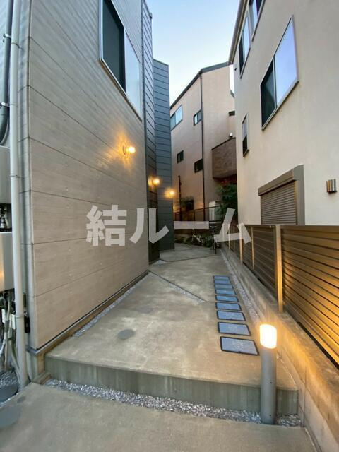 板橋区前野町５丁目のアパートのロビー