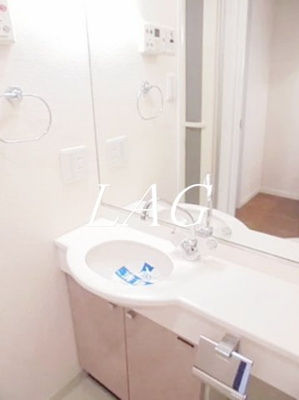 【洗面所】 | スカイコート新宿壱番館 | 洗面台です。