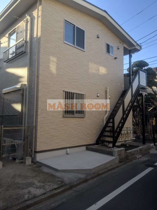 ジュライのエントランス