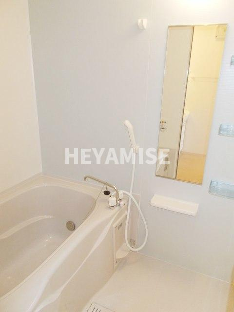 クレメント・ヒルＢ棟の浴室