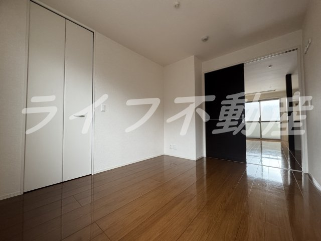 グランクリフの寝室|ゆとりの広さです