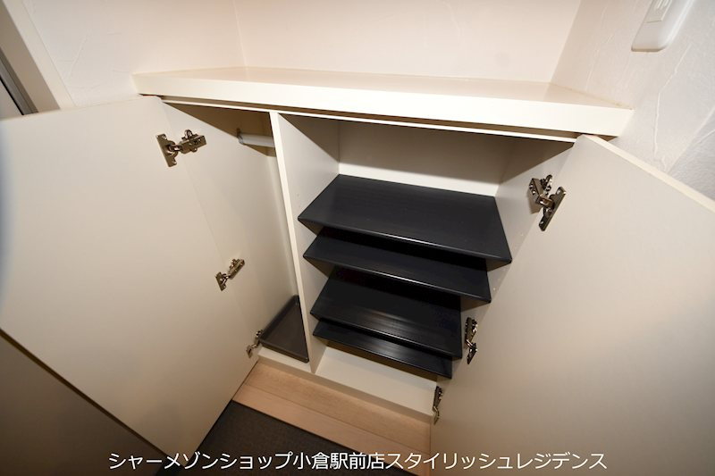 ブランシェ三萩野の収納