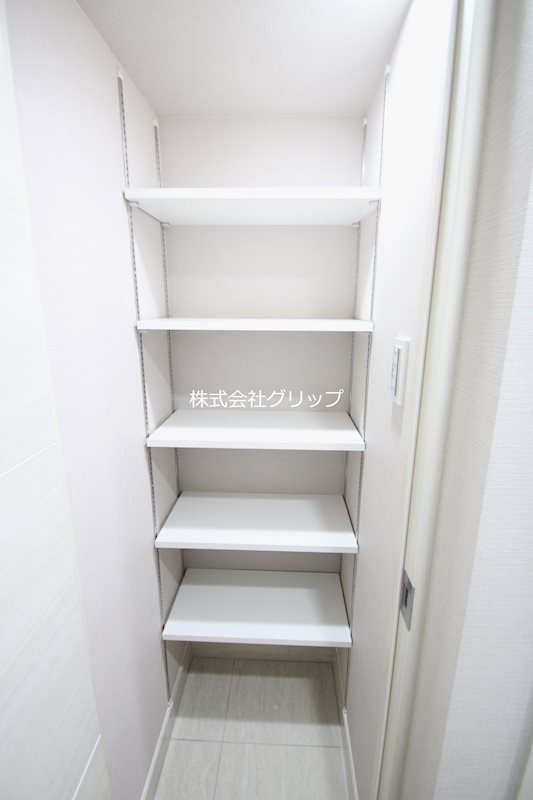 Le'a横濱南太田駅前の収納