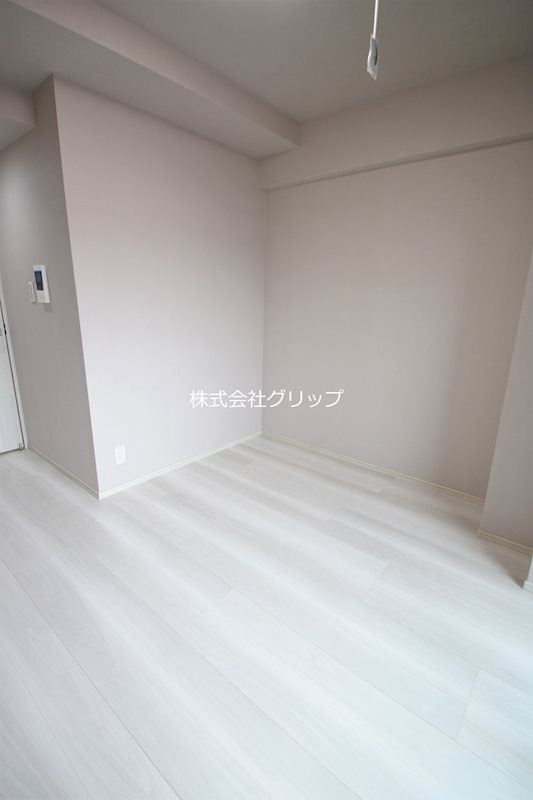 Le'a横濱南太田駅前の洋室