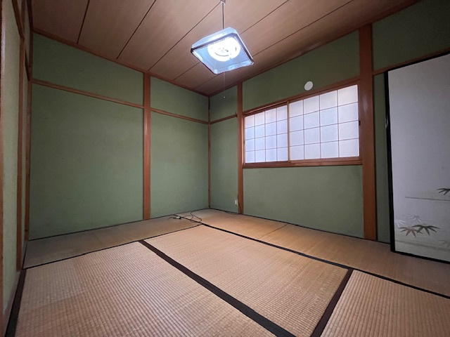 楠町西貸家の和室