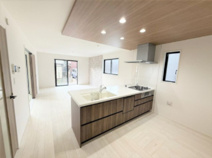 【仲介手数料２８０万円が無料！】■狛江駅８分■東南角地■車２台の画像