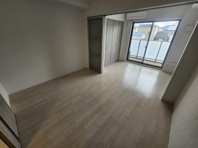 CREST TAPP京都二条の居間・リビング|洋室6