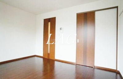 【寝室】 | ガーデンハイツ | 寝室です。