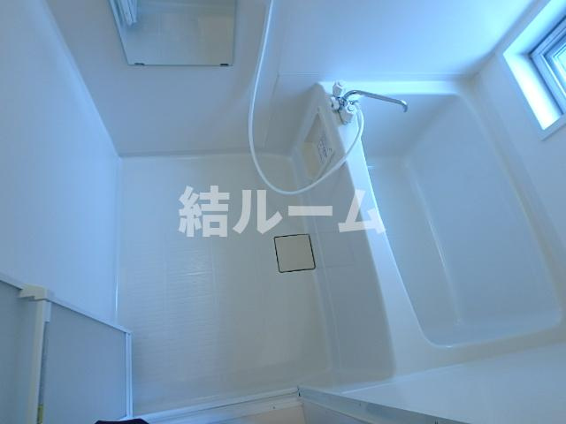 板橋区双葉町のアパートの浴室