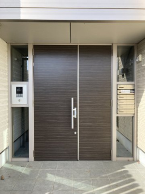 【エントランス】 | シュノンソー | 共用オートロックです