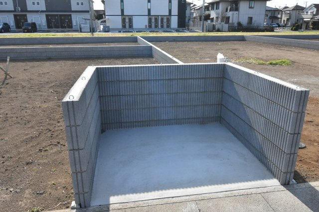 伊奈町中央４丁目　売地全５区画の周辺|ゴミ置場