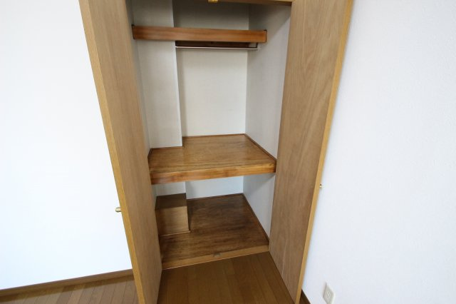パークサイドハイツタケノヤの収納|別号室の参考写真です。