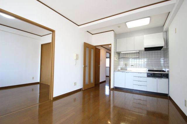 パークサイドハイツタケノヤの居間・リビング|別号室の参考写真です。