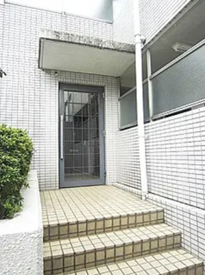 【エントランス】 | トップ市ヶ谷