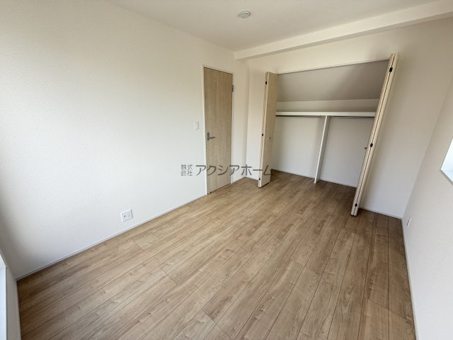 東村山市廻田町4丁目・全1棟　新築一戸建　～全室南向き～の洋室|洋室6帖