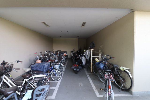 レシェンテ耳原のその他共用部分