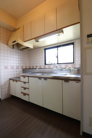 レシェンテ耳原のキッチン