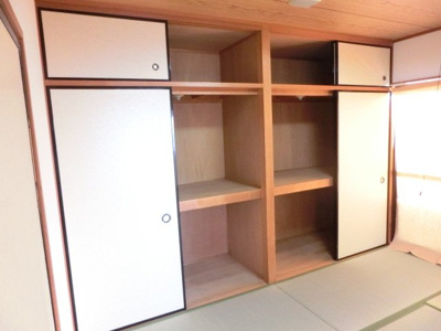 【収納】 | アメニティパレスワタナベ | ※同タイプの別の部屋の写真です。