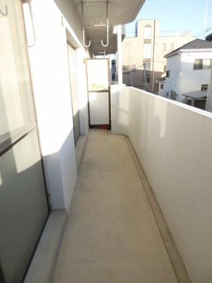 【バルコニー】 | アメニティパレスワタナベ | ※同タイプの別の部屋の写真です。