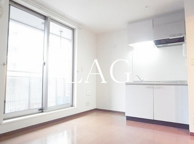 【居間・リビング】 | サンハイム | 洋室のお部屋です。