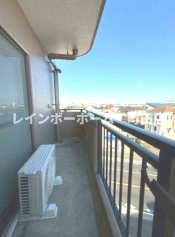 第２山美ビルのバルコニー