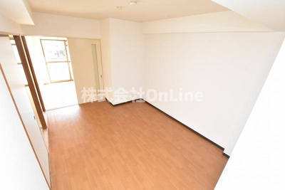 【洋室】 | ルアージュ