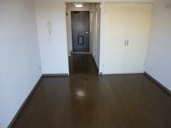 【玄関】 | タウンヒル持丸